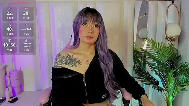 Snapshot of Amara_lunee chatting on July 6, 2026, 3:47 am Amara lunee online show from July 6, 2026, 3:47 am