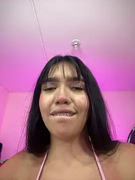 Tania Tay online show from May 11, 2026, 2:17 am