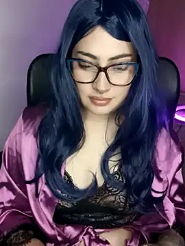 Julietta p  online show from May 5, 2026, 6:32 am