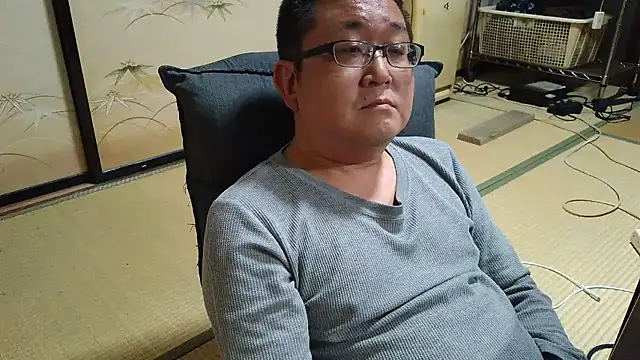 Tkousuke online show from May 10, 2026, 1:05 pm