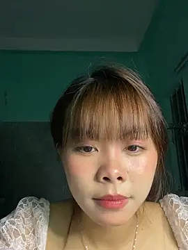 Cry sexy online show from May 13, 2026, 2:58 pm
