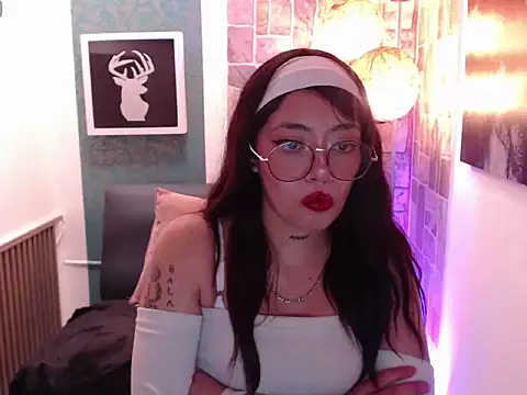 Alisson mirl online show from May 6, 2026, 2:00 pm