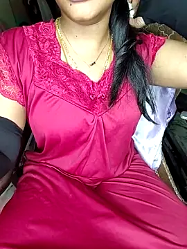 Tamil  Thara003 online show from June 4, 2026, 6:03 pm
