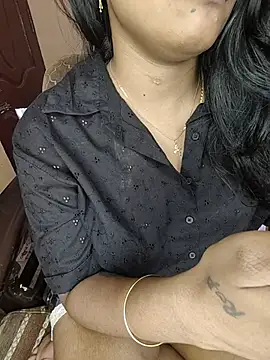 Tamil  Thara003 online show from August 1, 2026, 12:04 pm