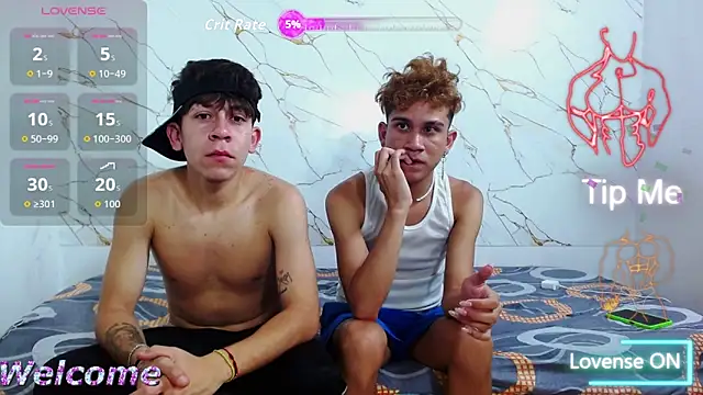 Snapshot of wild_boys_zs chatting on June 17, 2026, 5:10 am wild boys zs online show from June 17, 2026, 5:10 am