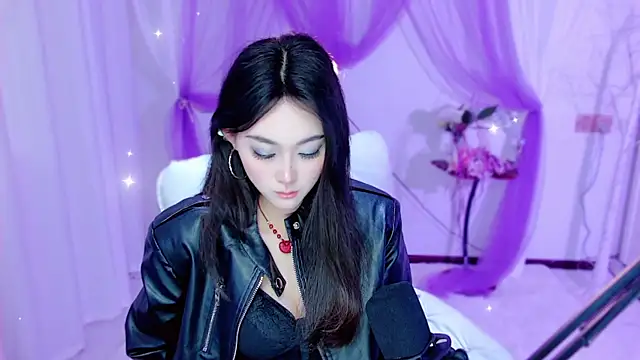 Snapshot of Tili_Lucky chatting on May 15, 2026, 10:50 pm Tili Lucky online show from May 15, 2026, 10:50 pm