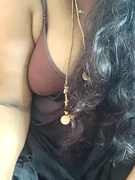 tamilkavitha123 online show from June 24, 2026, 6:01 am