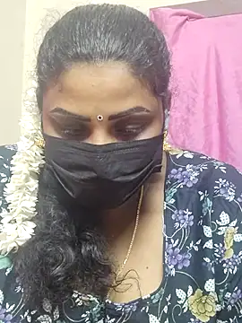 tamilkavitha123 online show from July 19, 2026, 6:00 pm