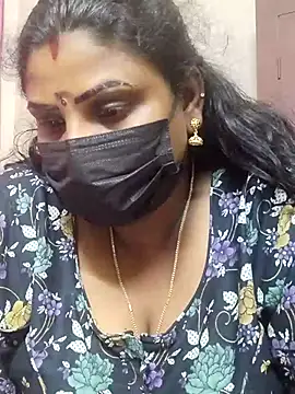 tamilkavitha123 online show from July 20, 2026, 3:03 pm