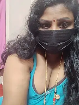 tamilkavitha123 online show from August 3, 2026, 4:55 am