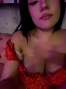 Snapshot of PippiCharmXXX chatting on July 10, 2026, 5:01 am PippiCharmXXX online show from July 10, 2026, 5:01 am