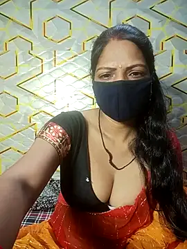 Juli 80 online show from July 27, 2026, 12:17 am