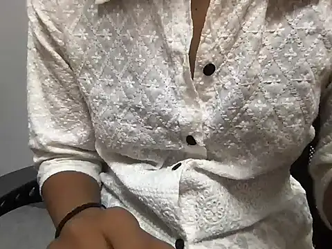 Maanvi Gill online show from June 7, 2026, 7:01 am