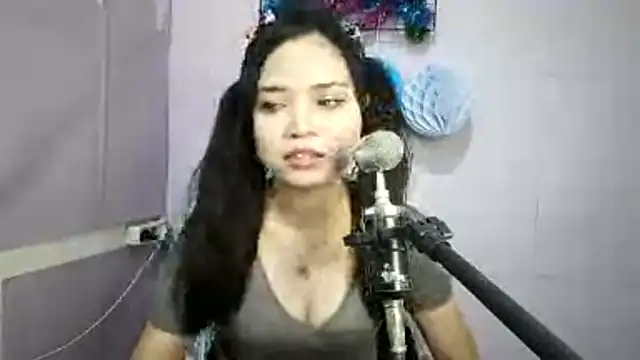 FerminaBoutwell online show from May 25, 2026, 11:16 am