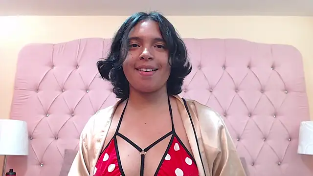 Snapshot of Emmaa_Lexx chatting on May 18, 2026, 6:03 pm Emmaa Lexx online show from May 18, 2026, 6:03 pm