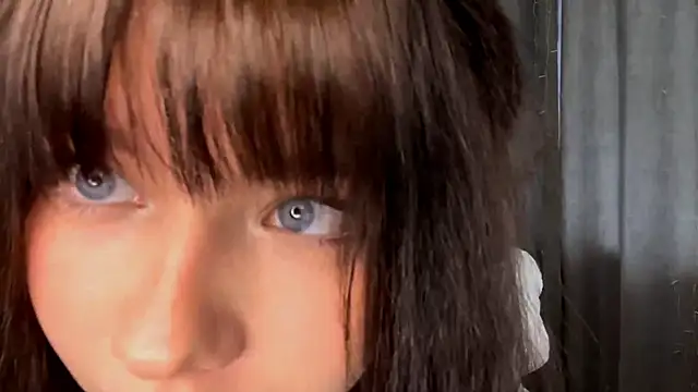 Snapshot of EmilyMercurial chatting on June 3, 2026, 10:07 am EmilyMercurial online show from June 3, 2026, 10:07 am