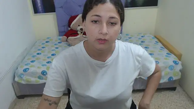samanta sexyy1 online show from June 26, 2026, 3:38 pm