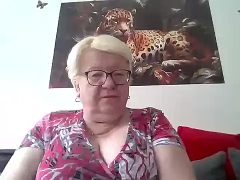 Marylin73 online show from May 11, 2026, 8:53 am