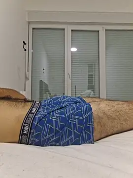 kurdishboy69 online show from June 12, 2026, 10:52 pm