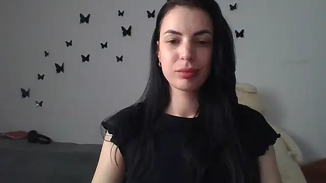  MiaFlame  online show from May 19, 2026, 9:21 pm