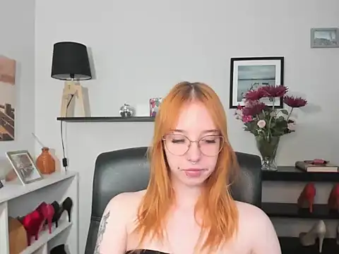 foxSonya online show from June 3, 2026, 5:43 am