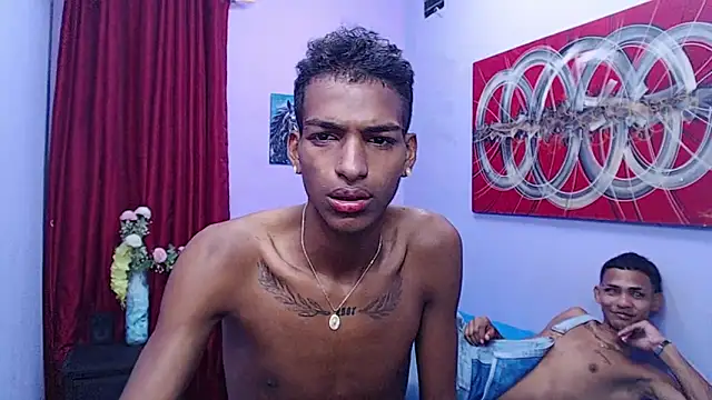 Snapshot of black_twinks chatting on May 29, 2026, 1:42 pm black twinks online show from May 29, 2026, 1:42 pm