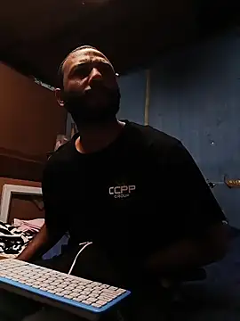 Camodick online show from September 25, 2025, 7:39 pm