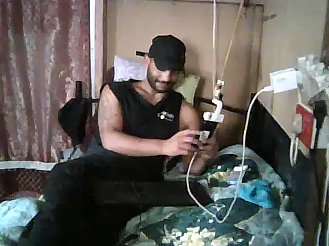 Camodick online show from November 1, 2025, 11:45 am