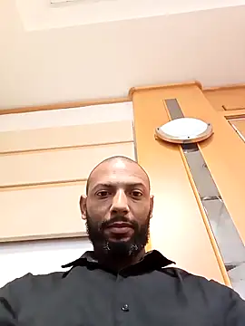 Camodick online show from February 19, 2026, 9:16 am