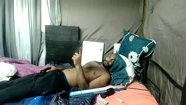 Camodick online show from June 19, 2026, 12:42 pm