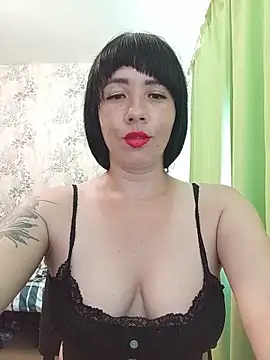 Snapshot of -KARINA-LOVE- chatting on June 12, 2026, 1:54 pm -KARINA-LOVE- online show from June 12, 2026, 1:54 pm