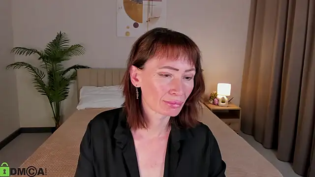 gracekellyyy online show from May 23, 2026, 3:56 am