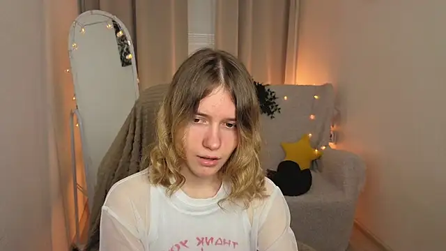 MilanaRayy online show from July 5, 2026, 5:36 am
