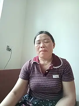 -Lytina- online show from June 10, 2026, 5:39 am