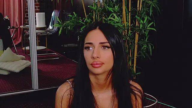 VanessaVosss online show from June 20, 2026, 5:05 pm