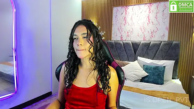 Aisha Vex online show from June 19, 2026, 2:21 pm