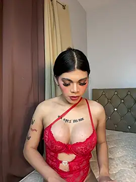 DanikaLovve online show from July 17, 2026, 7:59 am