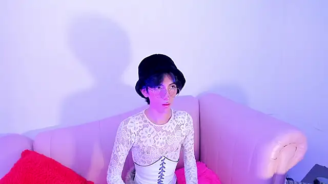 Snapshot of LittlePrince_ chatting on July 3, 2026, 5:47 am LittlePrince online show from July 3, 2026, 5:47 am