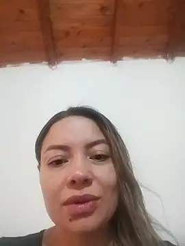 Annie-Latina online show from May 20, 2026, 5:19 pm
