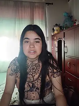 MiiaHott W online show from June 1, 2026, 1:46 pm