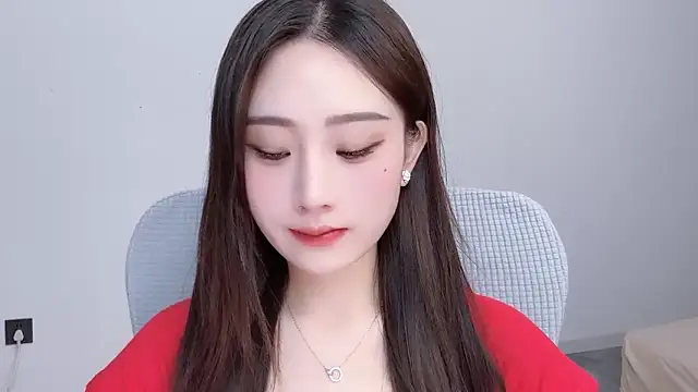  222Mia online show from May 31, 2026, 8:43 am