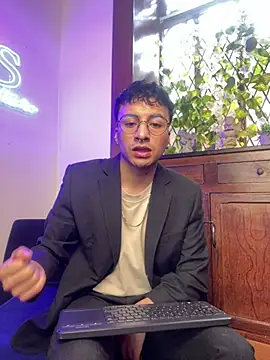 Dereck Klain online show from May 30, 2026, 7:55 pm