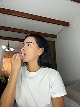 Melissa Rendon online show from June 2, 2026, 3:58 pm