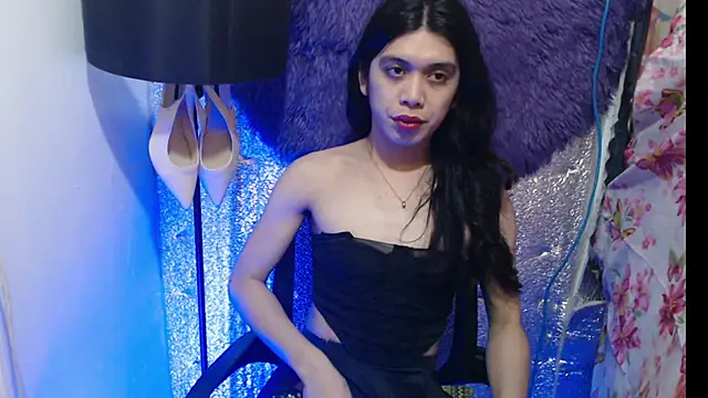 RoseAmarie online show from July 13, 2026, 7:11 am