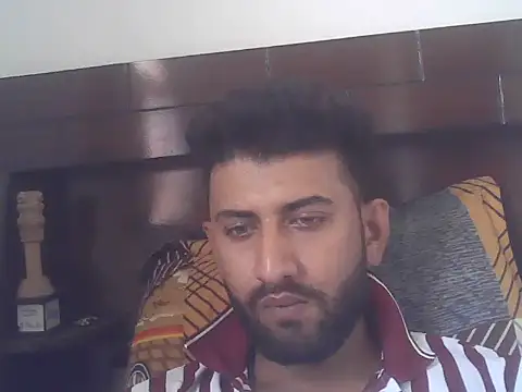 yoursunny001 online show from May 17, 2026, 6:00 am
