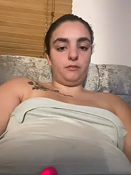 LexiXXoo online show from July 10, 2026, 9:28 pm