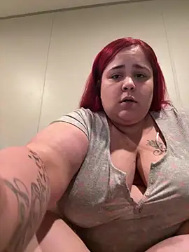 Piscesmomma89 online show from June 7, 2026, 3:32 am
