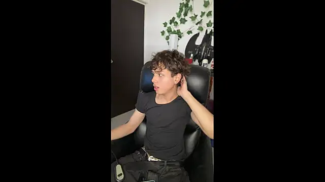 DanteSaint online show from June 2, 2026, 5:59 pm
