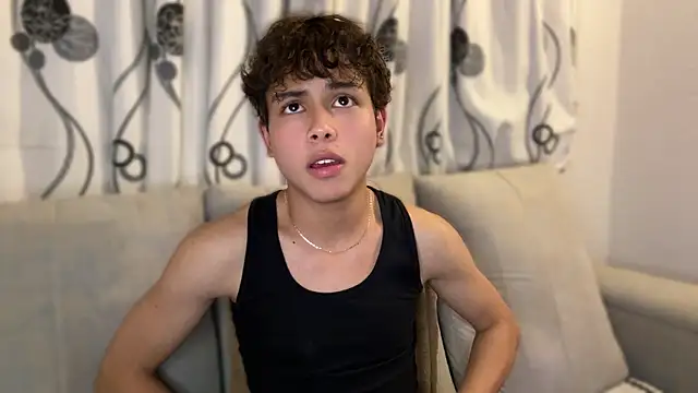DanteSaint online show from June 15, 2026, 2:47 am