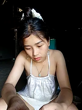Snapshot of Kirix_adra chatting on May 14, 2026, 2:29 am Kirix adra online show from May 14, 2026, 2:29 am